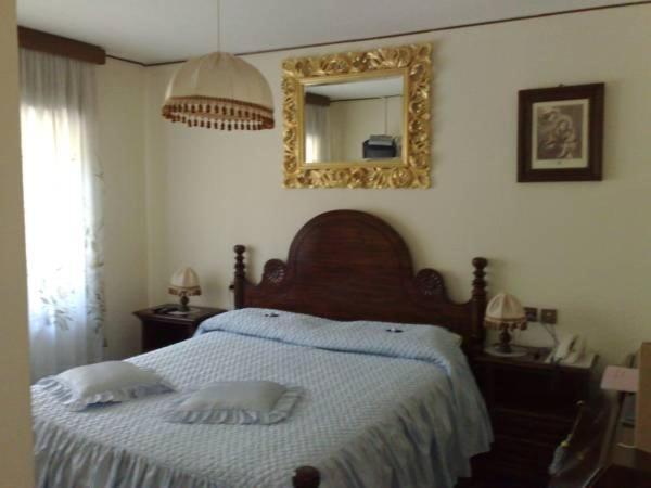 La Bocchetta Romantic E Ristorante 4*
