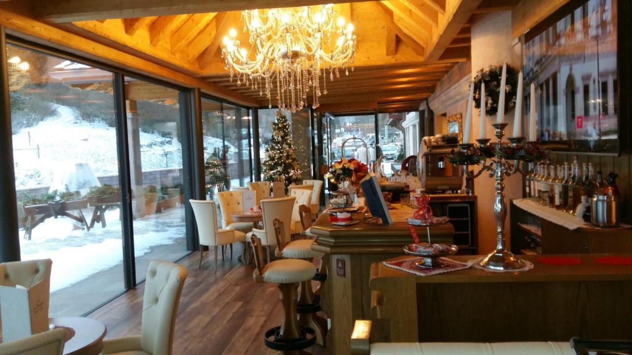 La Bocchetta Romantic E Ristorante 4*